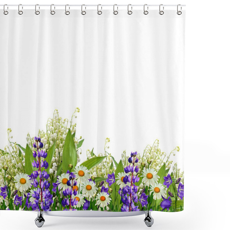 Personality  Daisies Summer  Flower Isolated On White Background.  Shower Curtains