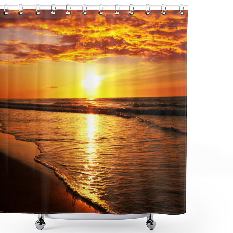 Personality  Sea Sunset Shower Curtains