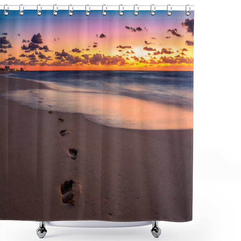 Personality  Cancun Sunset With Beach And Foot Prints Shower Curtains