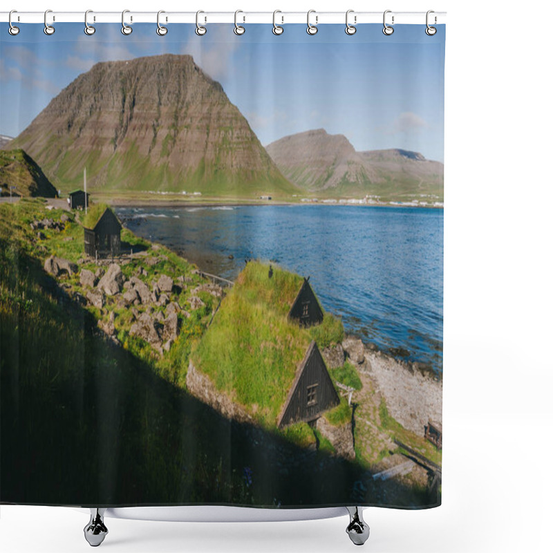 Personality  Peninsula Shower Curtains