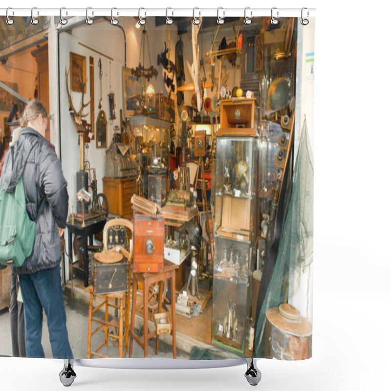 Personality  People Shopping At The Flea Market Shower Curtains