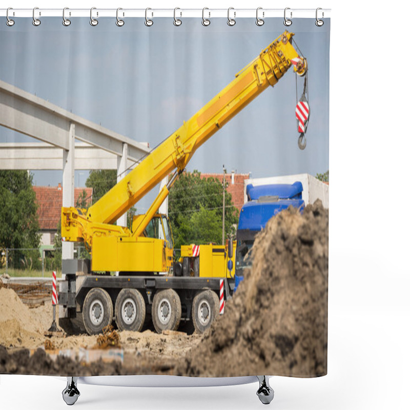 Personality  Mobile Crane Shower Curtains