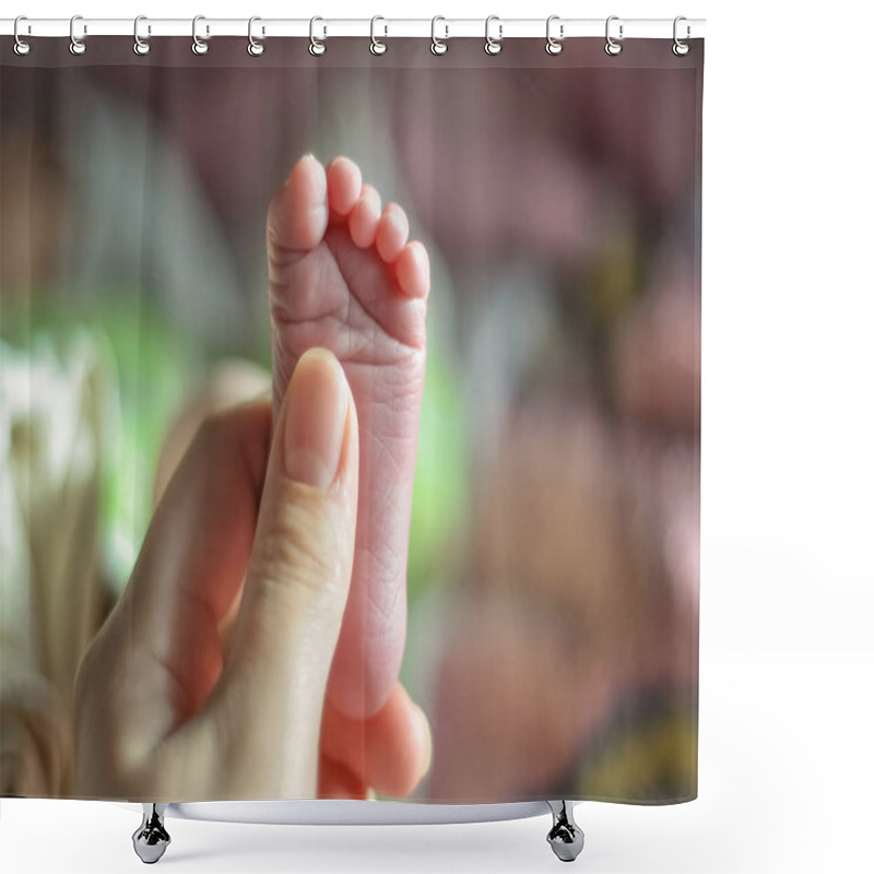 Personality  Baby S Feet Closeup Picture. Mother S Hands Holding Child S Foot. Little Girl S Fingers At Front. Shower Curtains