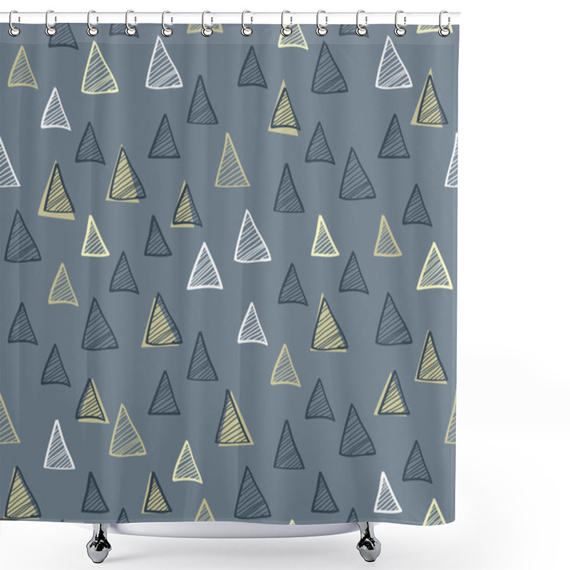 Personality  Seamless Pattern With Triangles Shower Curtains