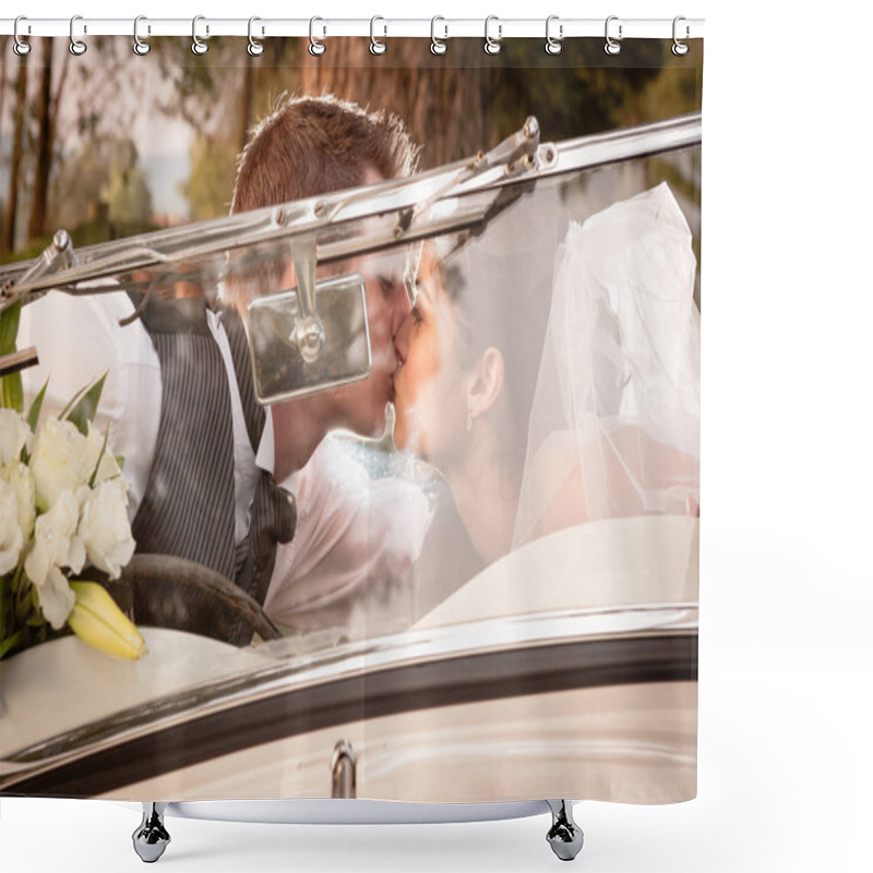 Personality  Beautiful Newlywed Couple Kissing Shower Curtains