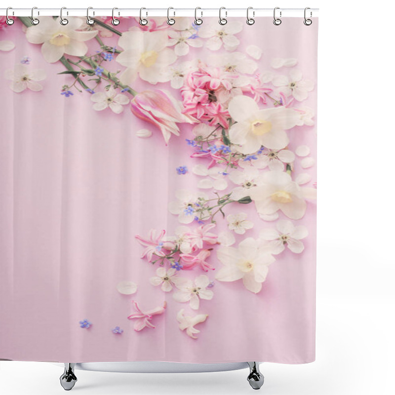 Personality  Beautiful Spring Flowers On Paper Background Shower Curtains