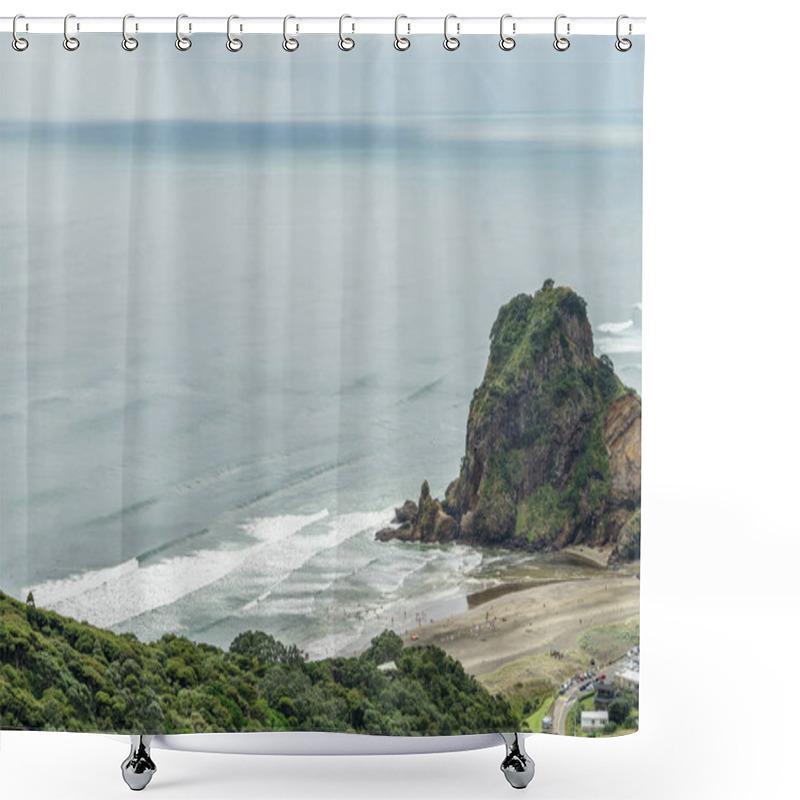 Personality  Seascape Shower Curtains