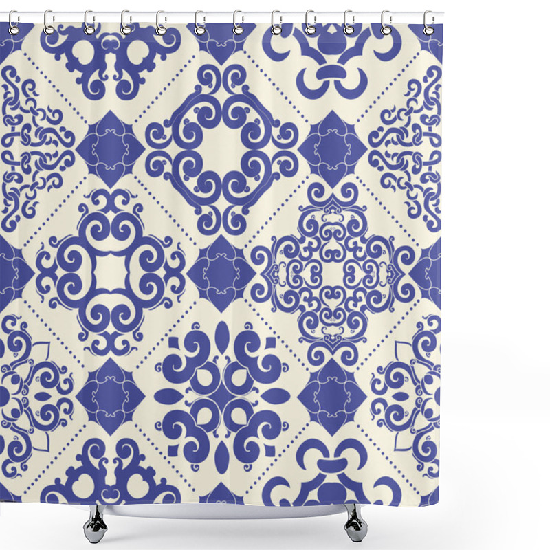 Personality  Oriental, Seamless Pattern Tile. Shower Curtains