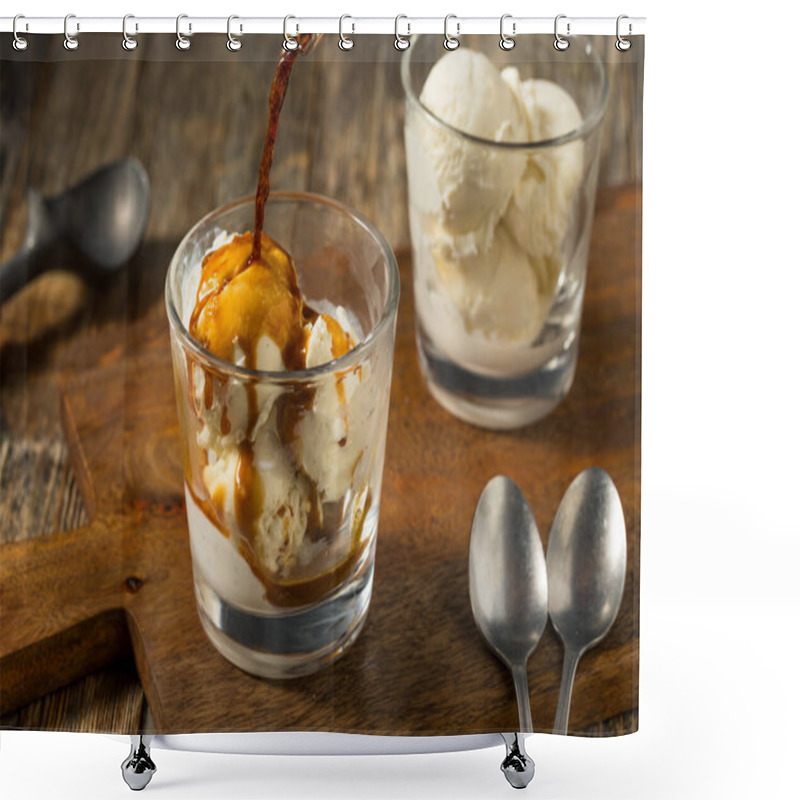 Personality  Frozen Sweet Affogato Coffee Dessert With Ice Cream And Espresso Shower Curtains