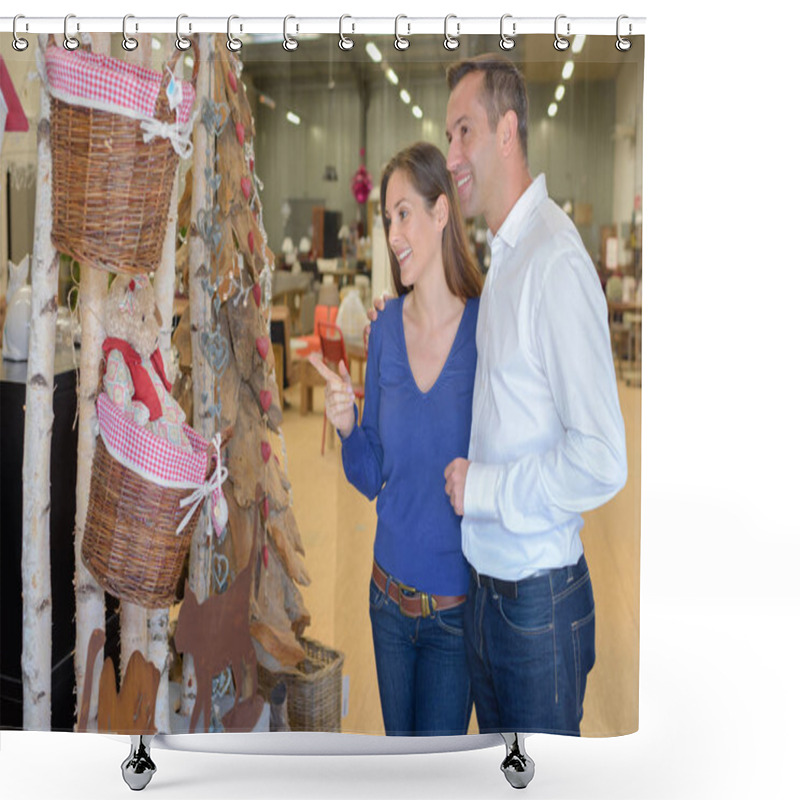 Personality  Basket Trade Fair And Boutique Shower Curtains