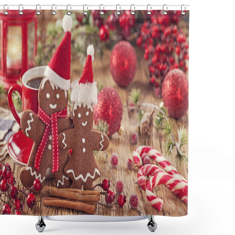 Personality  Christmas Gingerbread Man Shower Curtains