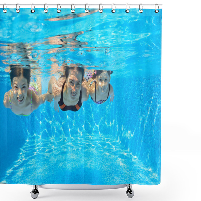 Personality  Happy Family Swim Underwater In Pool Shower Curtains