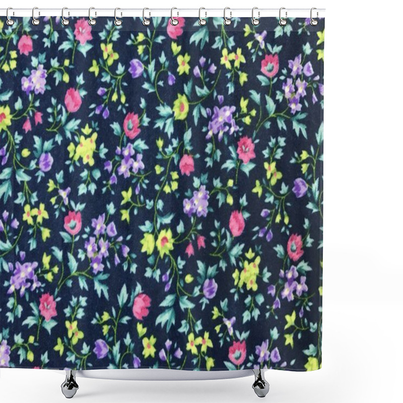 Personality  Beautiful Pattern Flowers On Batik Fablic Shower Curtains