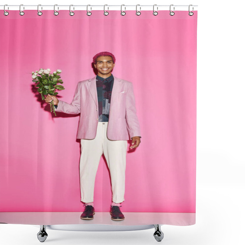 Personality  Cheerful Young Man With Bouquet Of White Roses Posing On Pink Backdrop Smiling Sincerely At Camera Shower Curtains