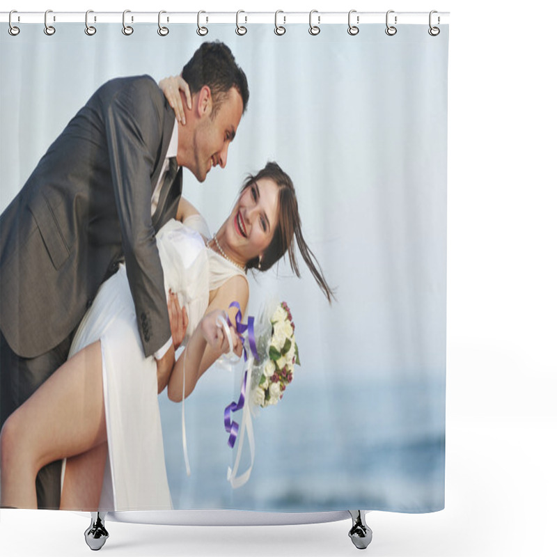 Personality  Romantic Beach Wedding At Sunset Shower Curtains