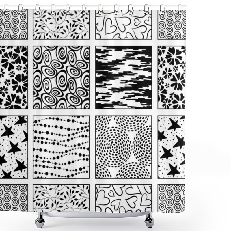 Personality  Vector  Doodle Tile Pattern. Hand-drawn Mosaic Seamless Black And White Ornament. Shower Curtains