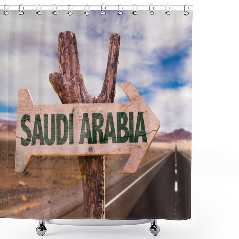 Personality  Saudi Arabia Flag Wooden Sign Shower Curtains