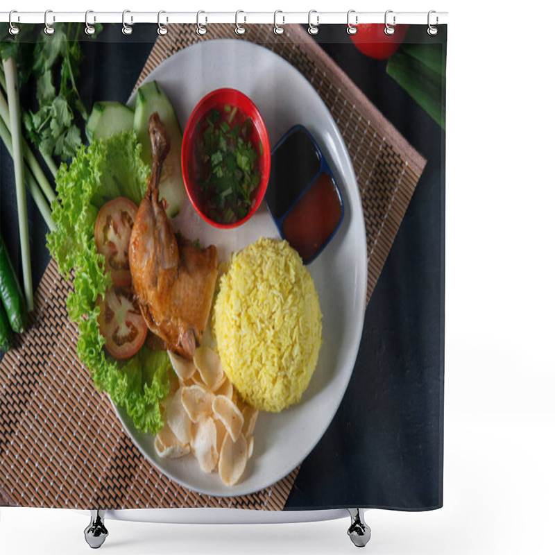 Personality  Chicken Rice With Drumstick Shower Curtains