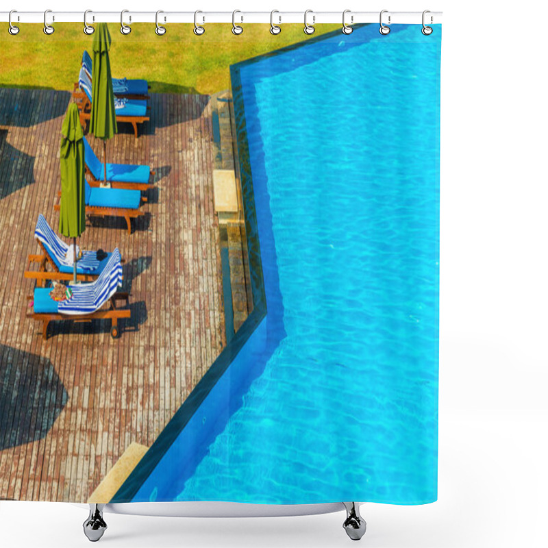 Personality   Luxury Swimming Pool With Blue Sun Loungers  Shower Curtains