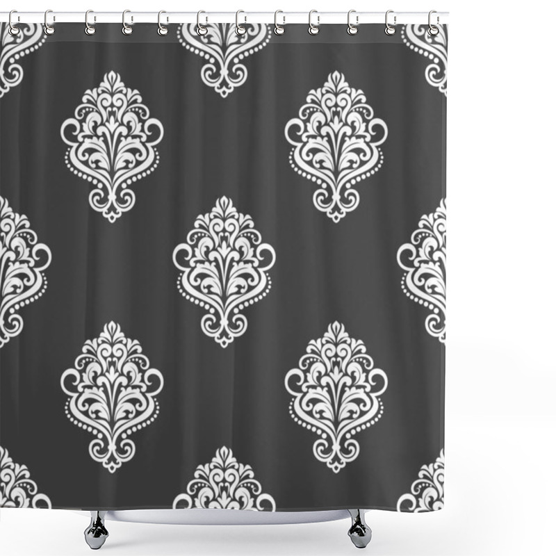 Personality  Geometric Seamless Pattern With Floral Motifs Shower Curtains