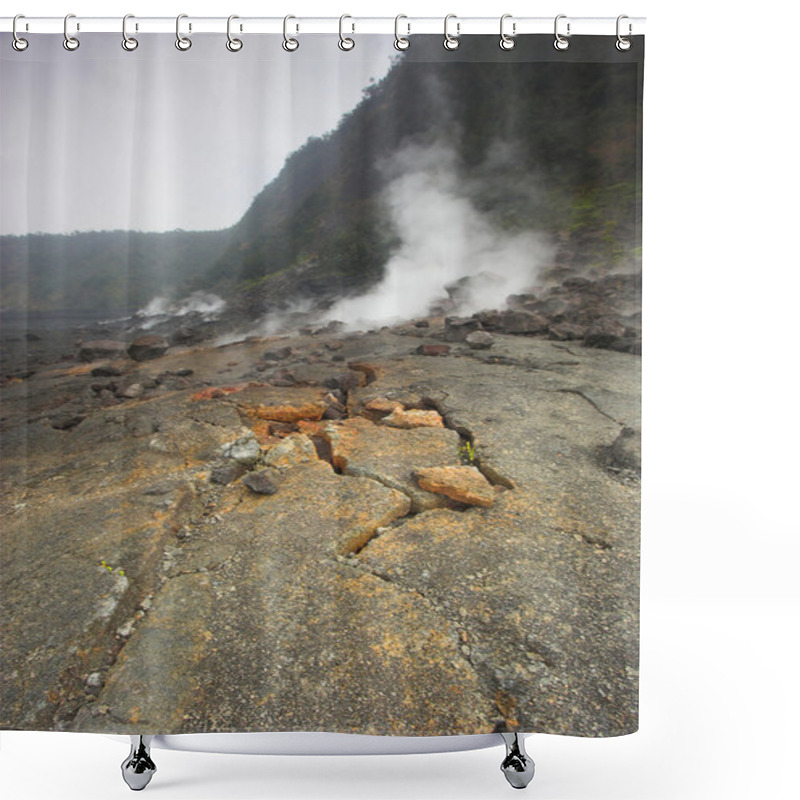 Personality  Crater Bottom Shower Curtains