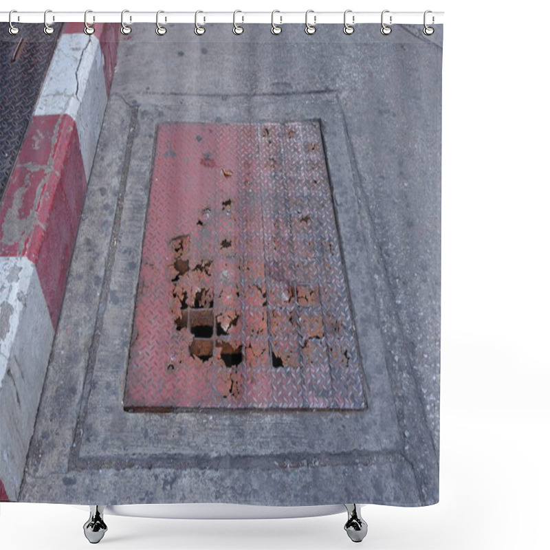 Personality  Selective Focus Of Broken Steel Drain Cover On Street    Shower Curtains