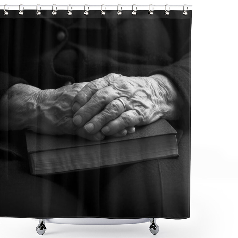 Personality  Old Hands Shower Curtains