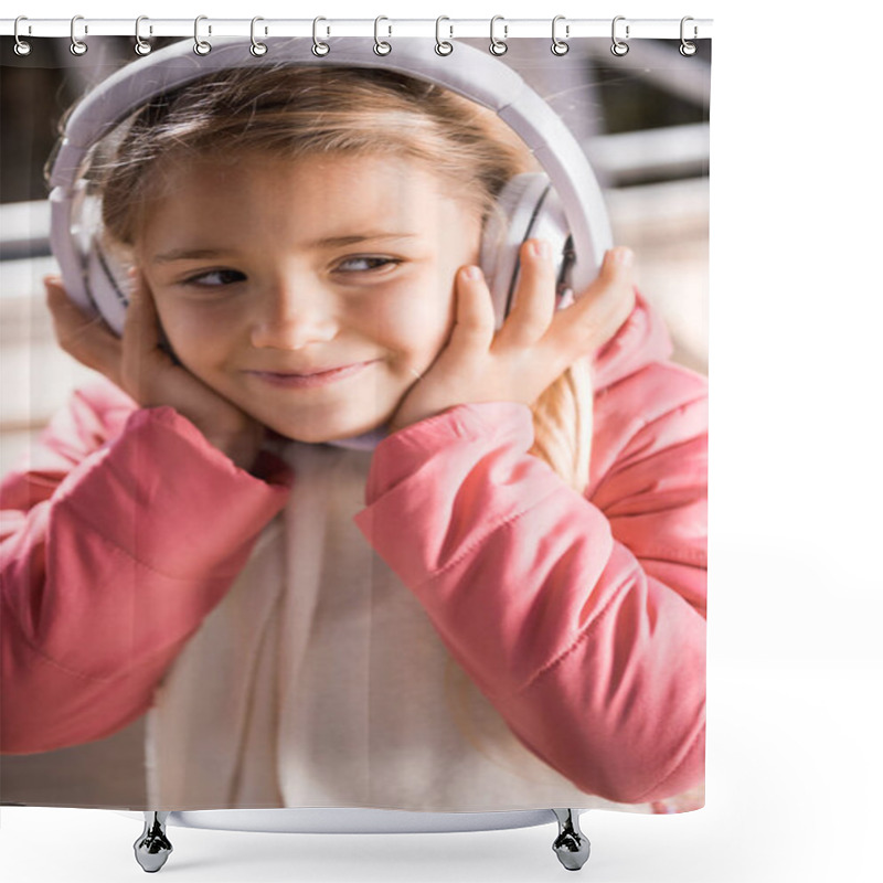 Personality  Smiling Little Girl In White Headphones Shower Curtains