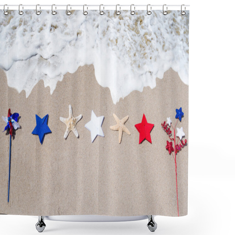 Personality  Patriotic USA Background With Starfishes Shower Curtains