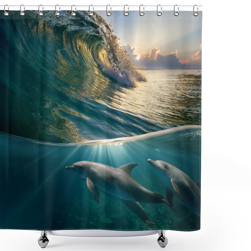 Personality  Hawaiian Beautiful Dolphins Shower Curtains