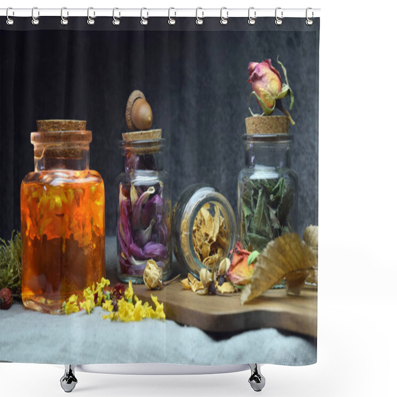 Personality  Dried Herbs And Flowers Mix Shower Curtains