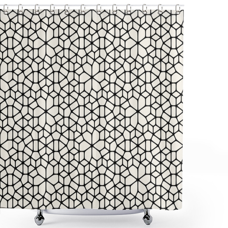 Personality  Vector Seamless Black And White Abstract Geometric Rounded Lace Pavement Pattern Shower Curtains