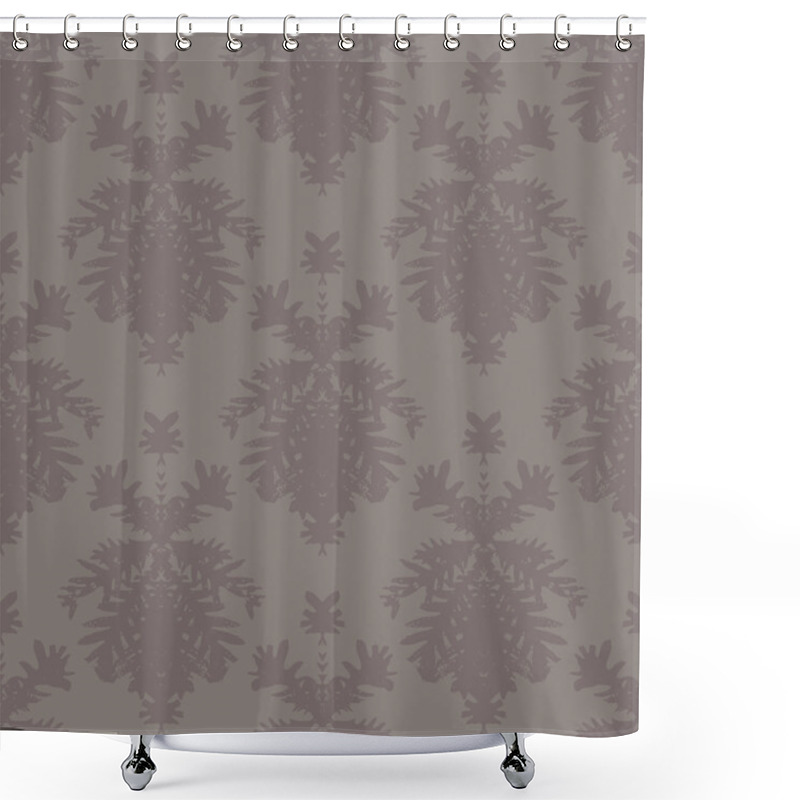 Personality  Simple, Elegant Block Printed Vector Pattern Shower Curtains