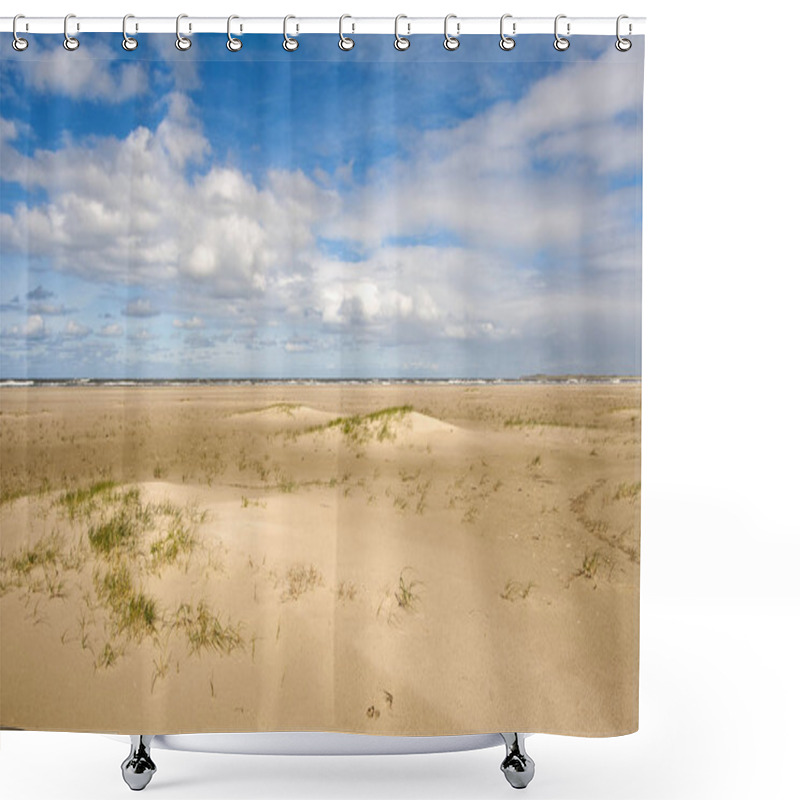 Personality  Picturesque View Of Outdoor Scene Shower Curtains