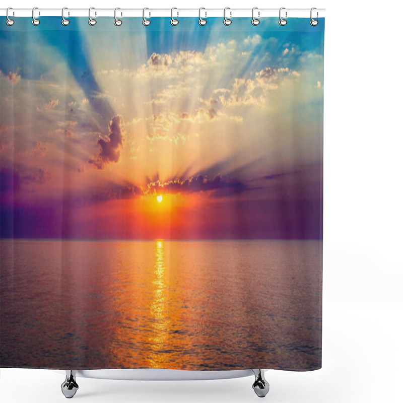 Personality  Sea Sunrise Shower Curtains