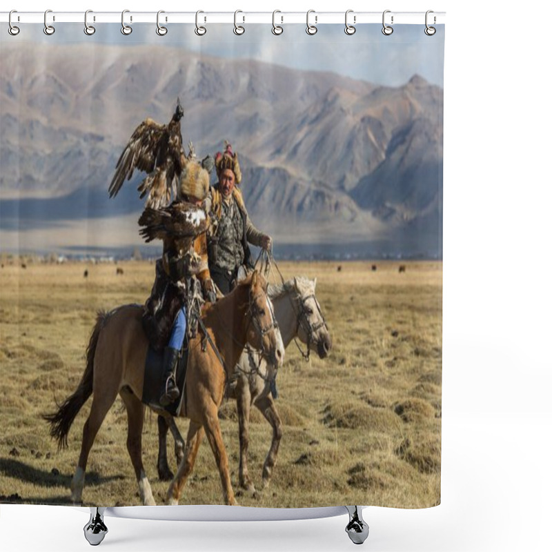 Personality  SAGSAY, MONGOLIA - SEP 28, 2017: Eagle Hunters Traditional Clothing, While Hunting To The Hare Holding A Golden Eagles On His Arms In Desert Mountain Of Western Mongolia. Shower Curtains