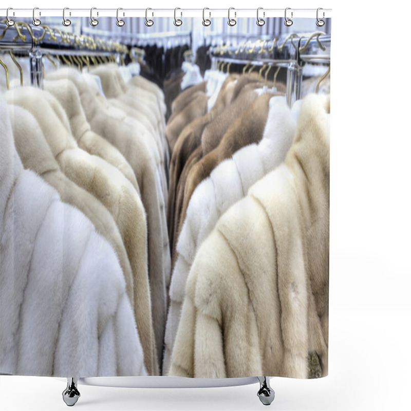 Personality  Salon On The Sale Of Fur Fur Coats  Shower Curtains