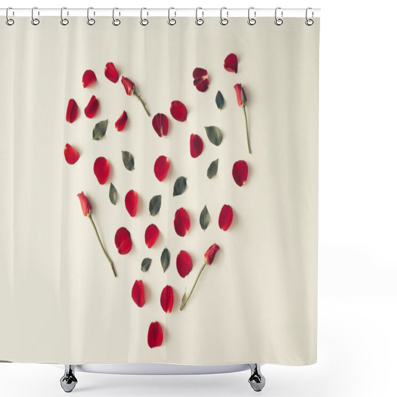 Personality  Red Rose Petal, Leaves And Flowers In A Heart Shape - Love Conce Shower Curtains