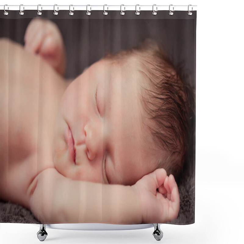 Personality  0-7 Deys Baby. New Born Baby. Shower Curtains