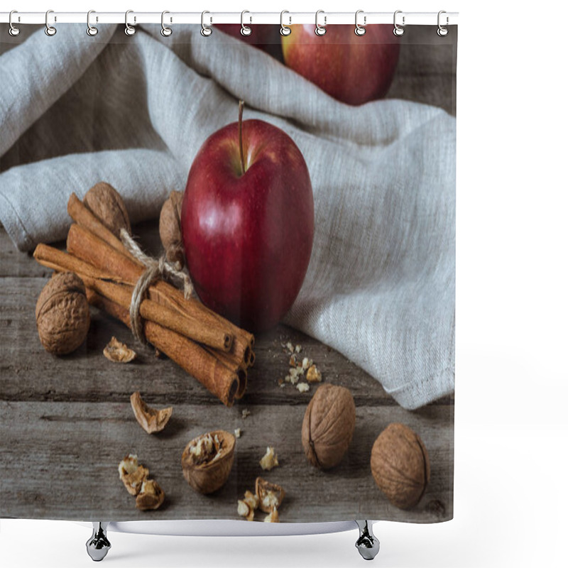 Personality  Red Apple And Cinnamon Sticks Shower Curtains