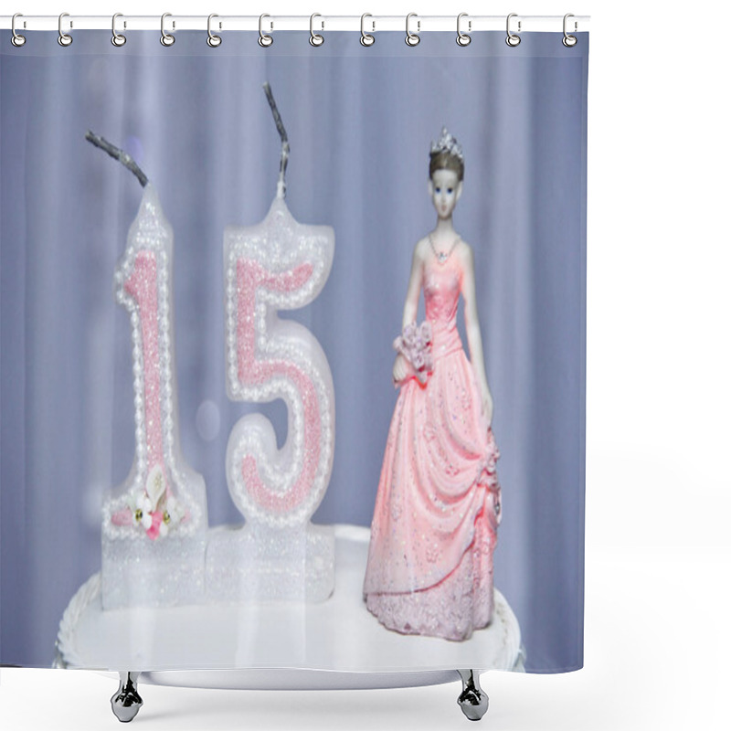 Personality  Fifteen Cake Top Shower Curtains