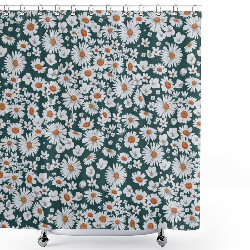 Personality  Floral Seamless Pattern With Daisy Meadow Shower Curtains