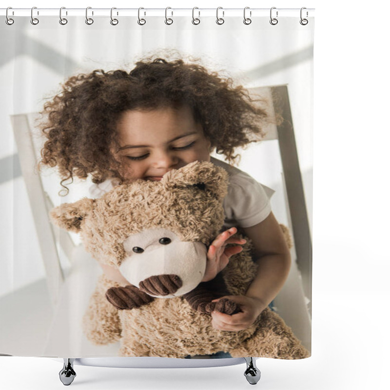 Personality  Baby Girl With Teddy Bear Shower Curtains