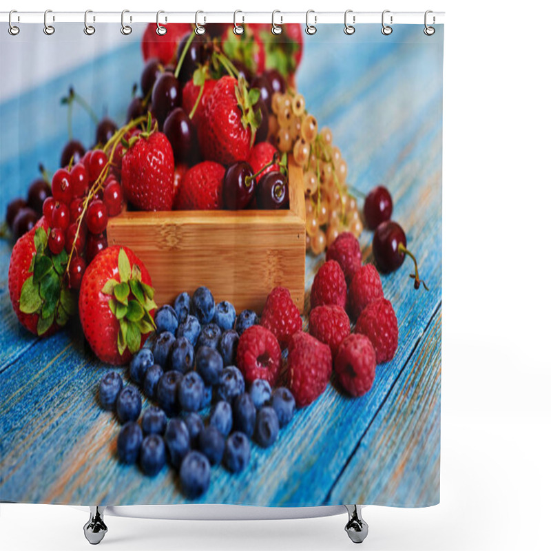 Personality  Bright Picture From The Kitchen Italian Chef Who Makes The Best Dnserty From Ripe Fresh Berries, Berries, He Served In A Wooden Cookware Shower Curtains