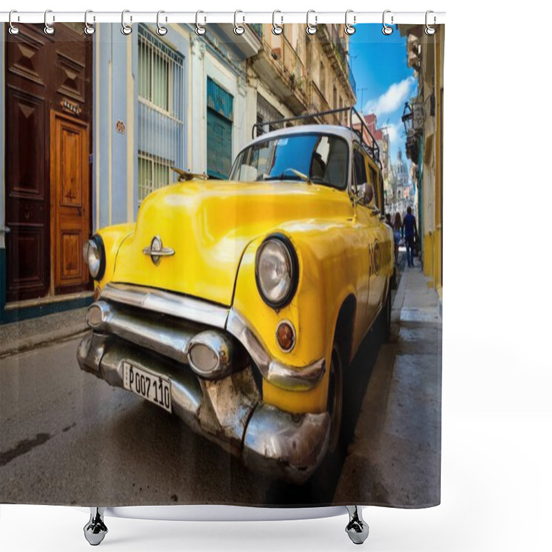 Personality  Old Classic American Car On A Narrow Street In Old Havana Shower Curtains