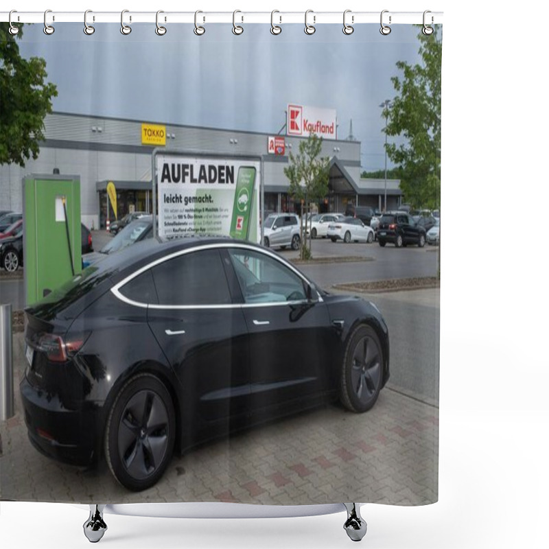 Personality  A Black Tesla Model 3 Dual Motor Charging At The Lidl Supermarket DC Charging Station Shower Curtains