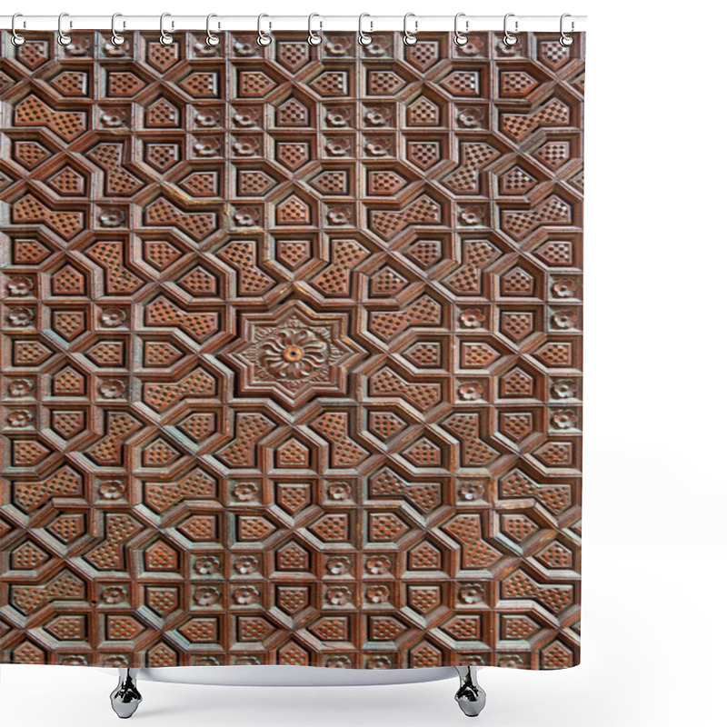 Personality  Carved Islamic Motif On The Wooden Surface Shower Curtains