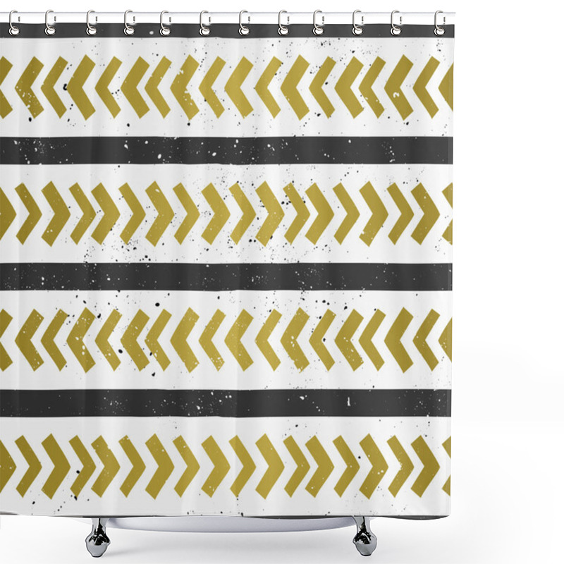 Personality  Hand Drawn Geometric Seamless Pattern Shower Curtains