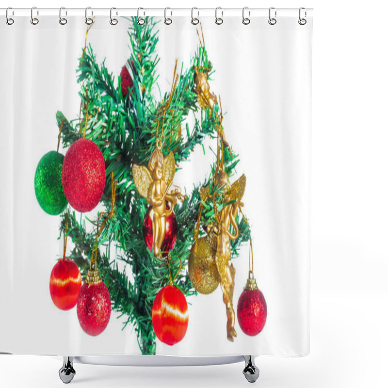 Personality  A Vibrant Christmas Tree Adorned With Red And Green Ornaments, Featuring Golden Angel Decorations. Perfect For Capturing The Festive Spirit And Holiday Joy. Shower Curtains