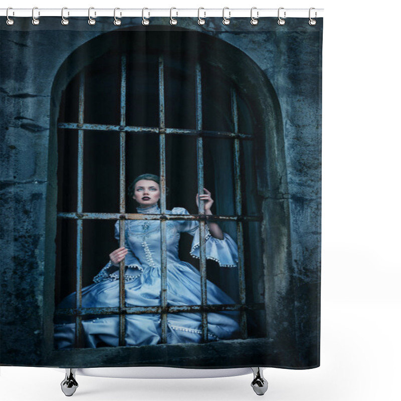 Personality  Woman In Victorian Dress Shower Curtains